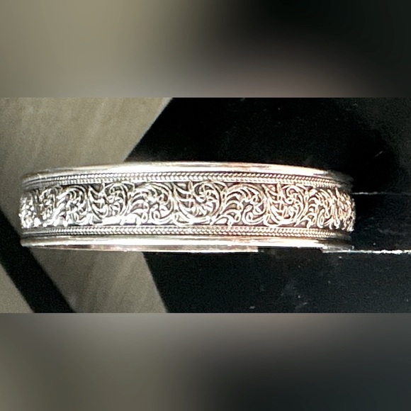 Sterling Silver .925 Detailed Bracelet - Picture 8 of 11